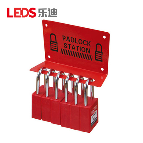 ���i����վ